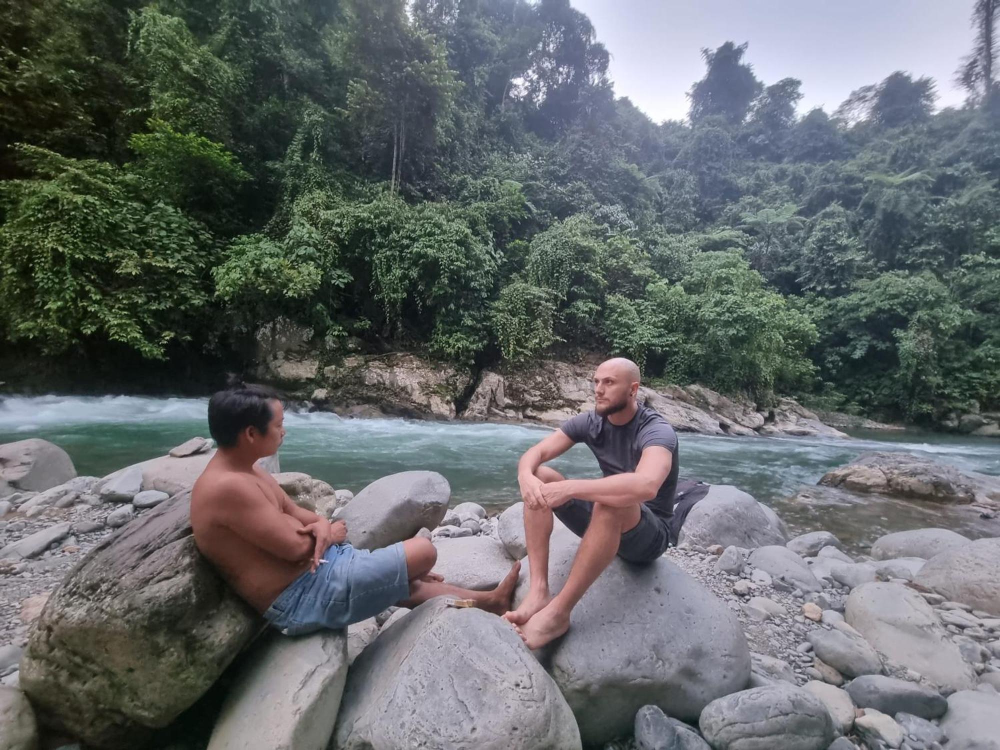 Lucky Bamboo'Bungalows-Resto And Orangutan Jungle Trekking Tours บูกิตลาวัง ภายนอก รูปภาพ